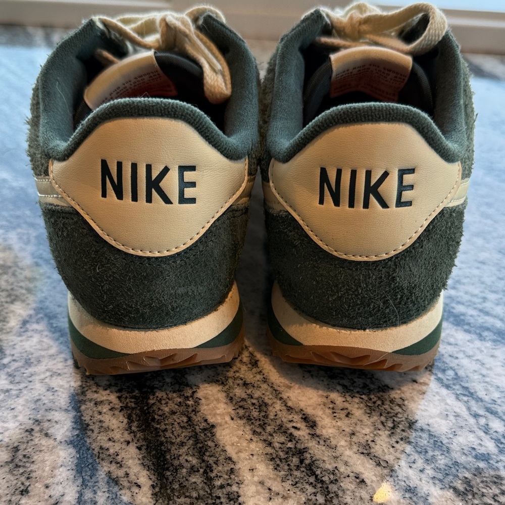 Nike Cortez Vintage Suede Green and Cream Sneakers - Picture 3 of 7